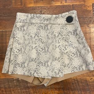 snake skin skort